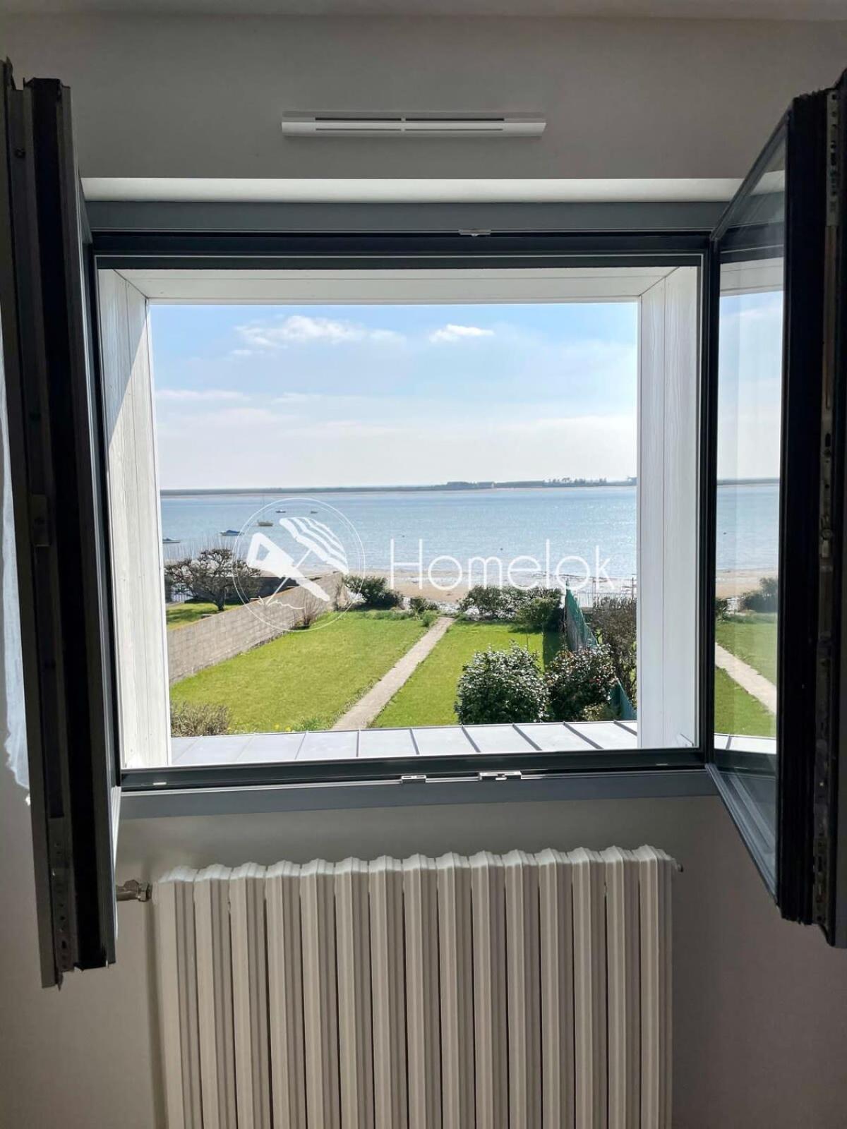 Maison de charme vue mer 180 rénovée Accès plage Riantec Extérieur photo